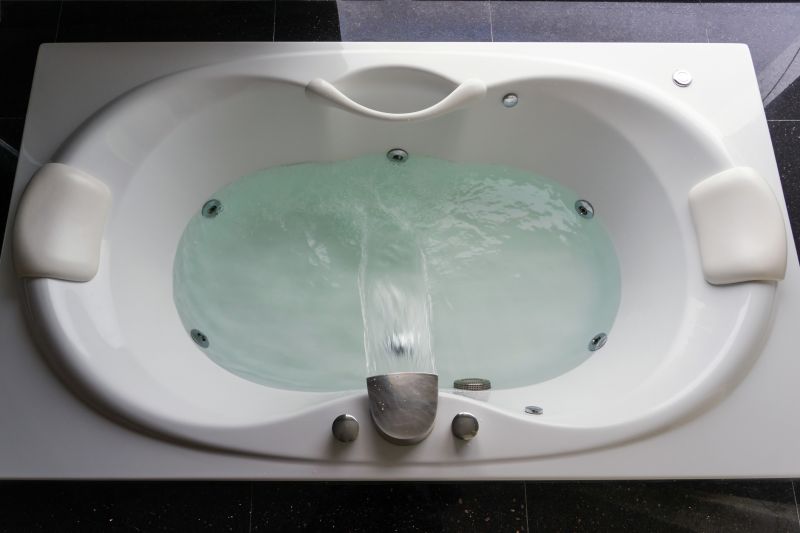 Modern Bathtub Features